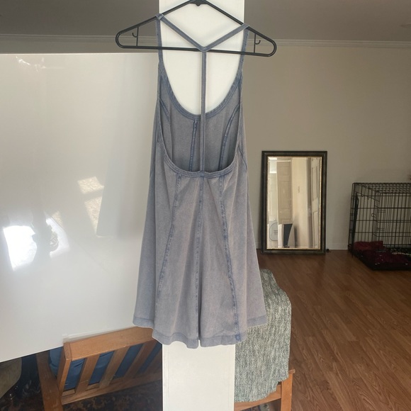 Urban Outfitters halter dress - Picture 3 of 4